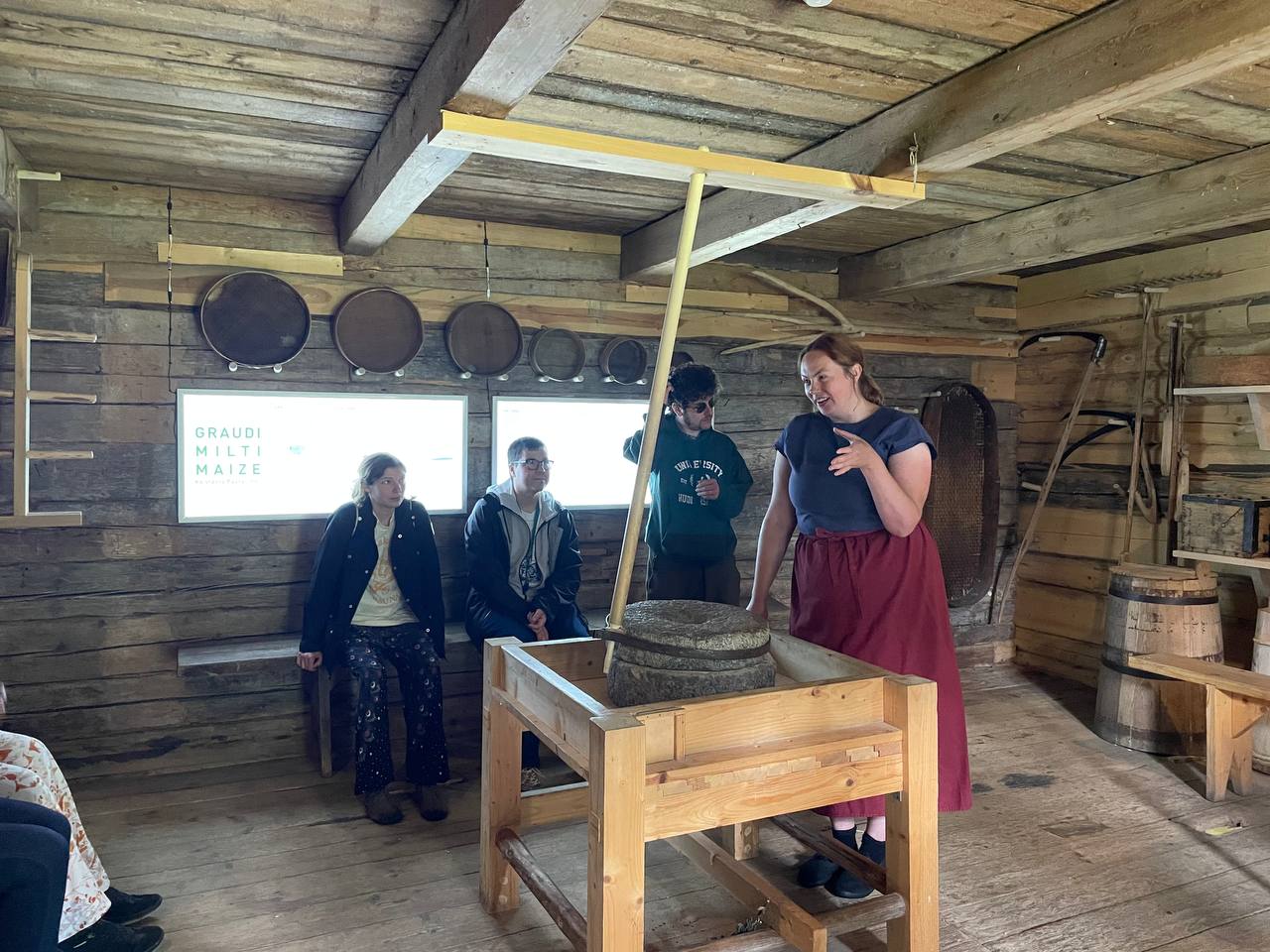 Au musée ethnographique